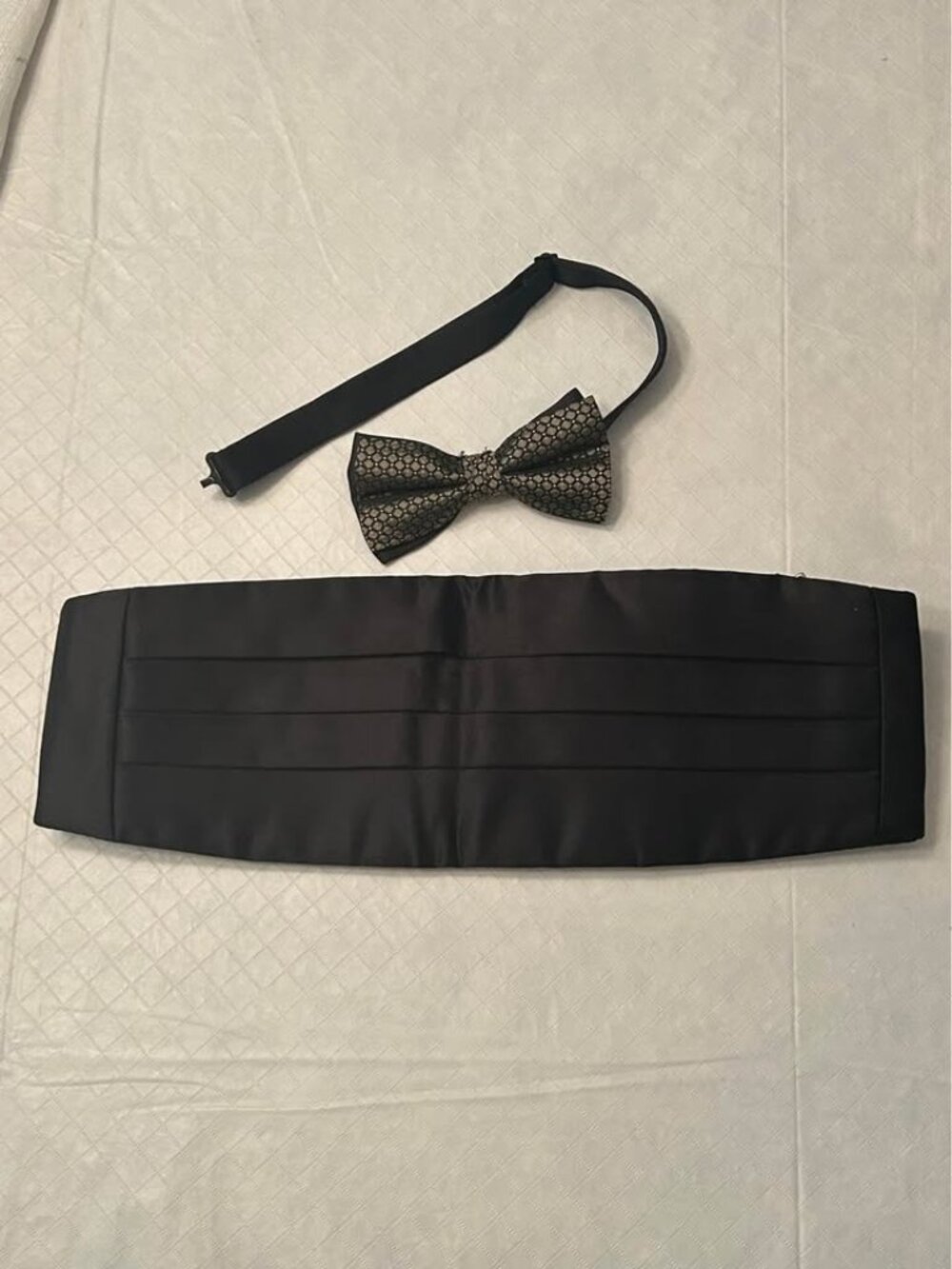 Bow Tie & Cummerbund Set